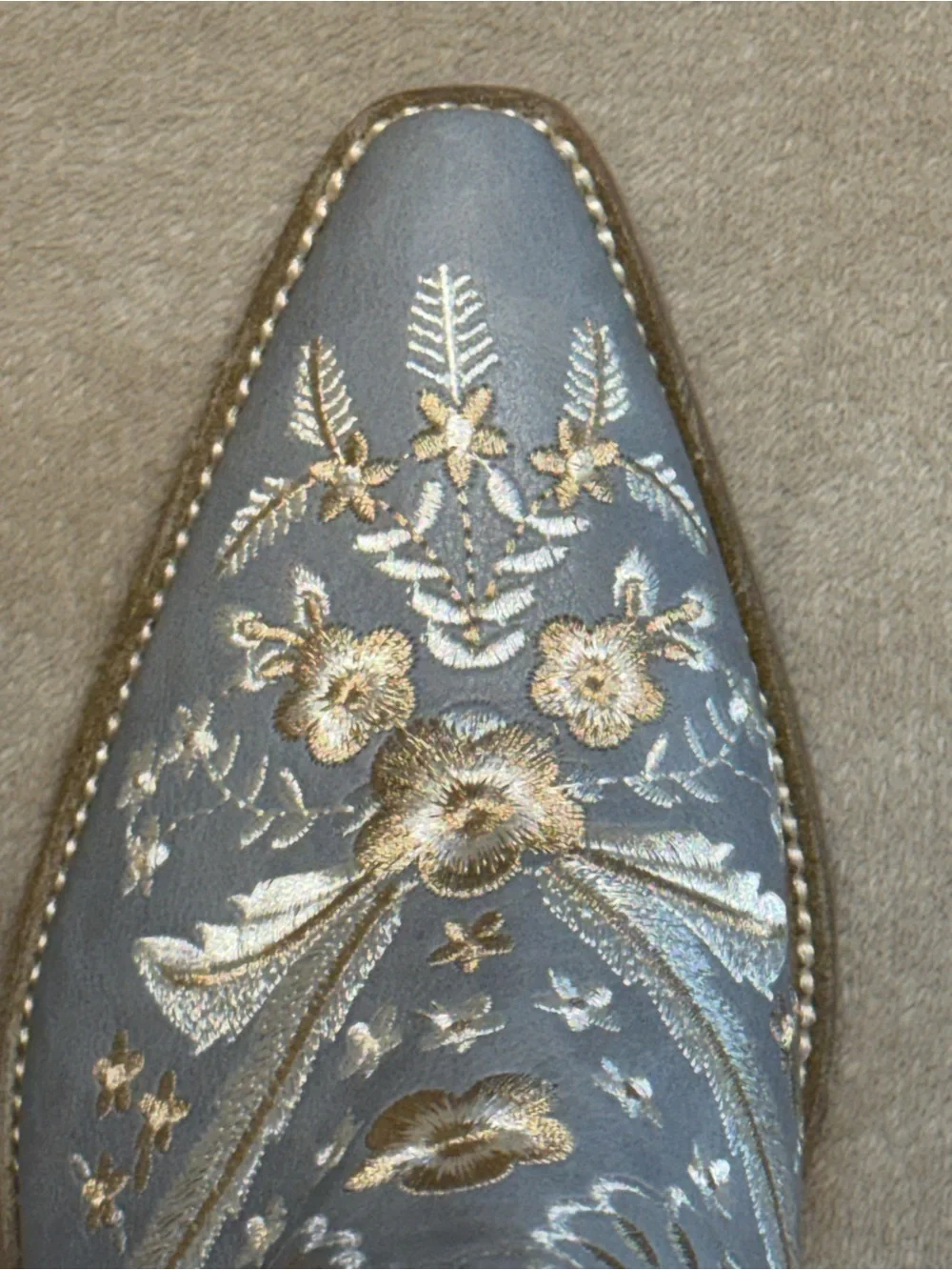 Mi.iM Size 8 Grey Floral Embroidered Western Boots Dingo Primrose Dupe